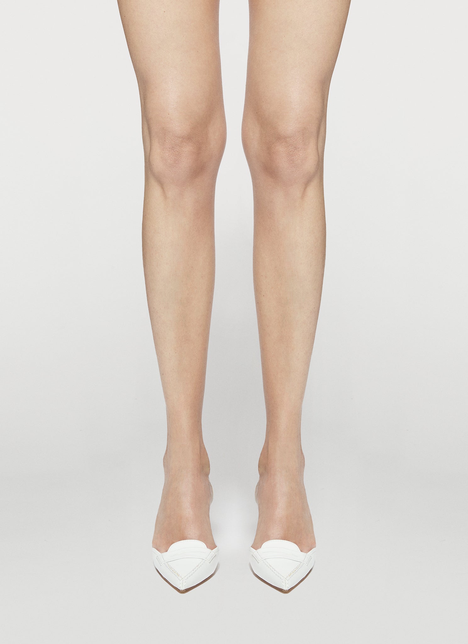 white pump