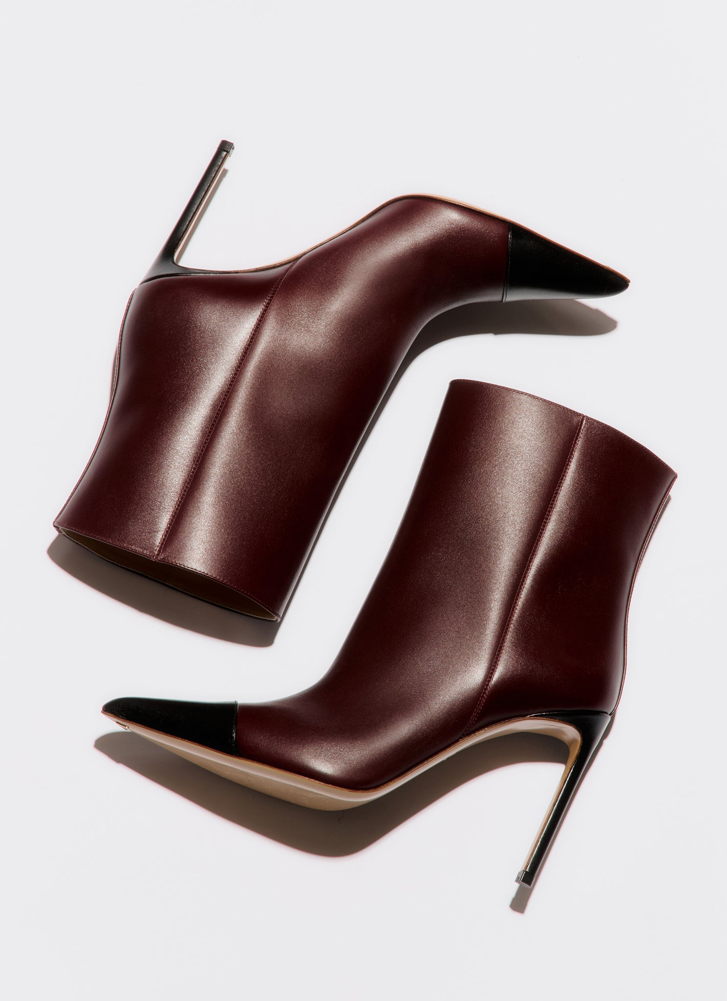 two tones pointed boots black and bordeaux heel height 95mm