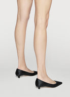 low heeled pump in black haircalf