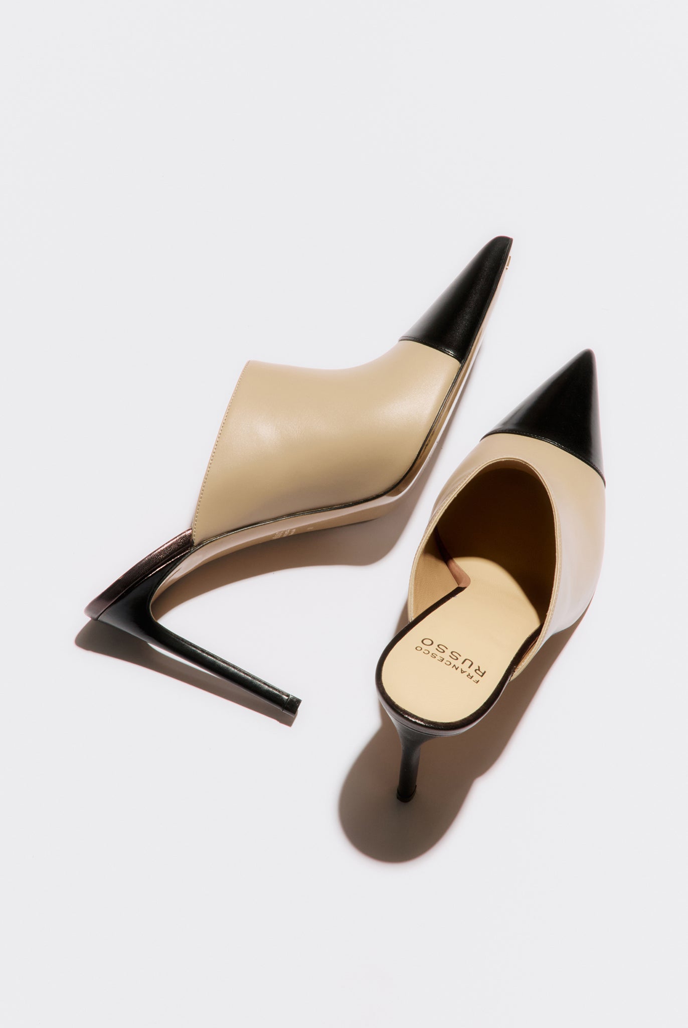 two tones pointed mule black and beige heel height 95mm