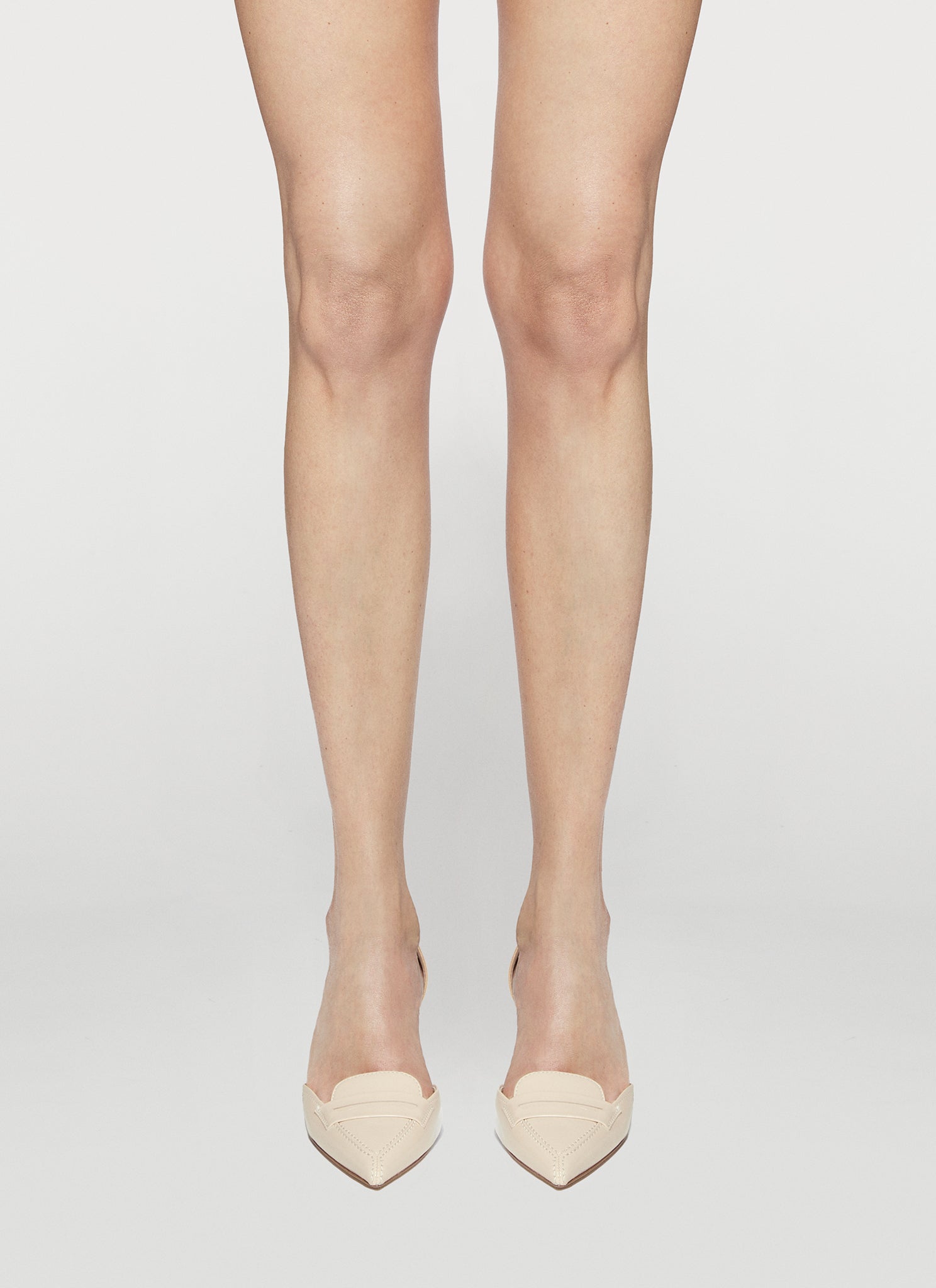 nude pump